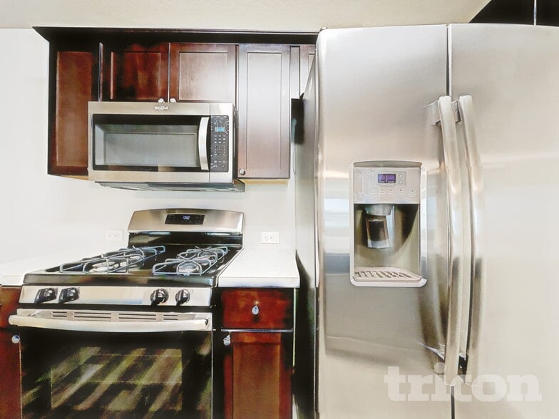 Building Photo - 9736 Marbach Brk