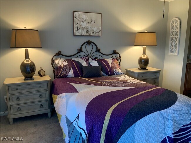 Building Photo - 5530 Rattlesnake Hammock Rd