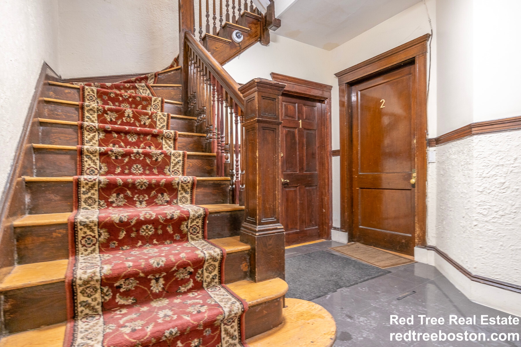 Building Photo - 94 Pleasant St