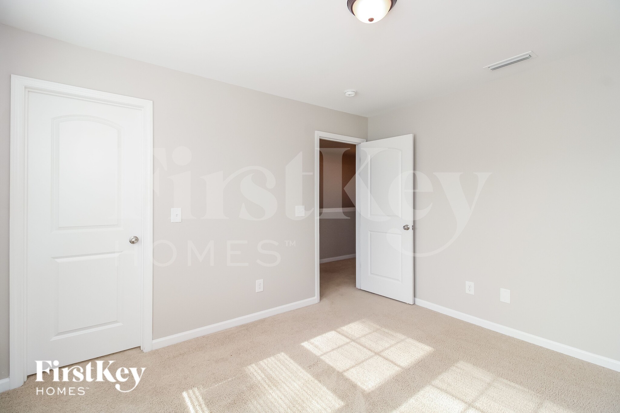 Building Photo - 130 Old Homeplace Dr