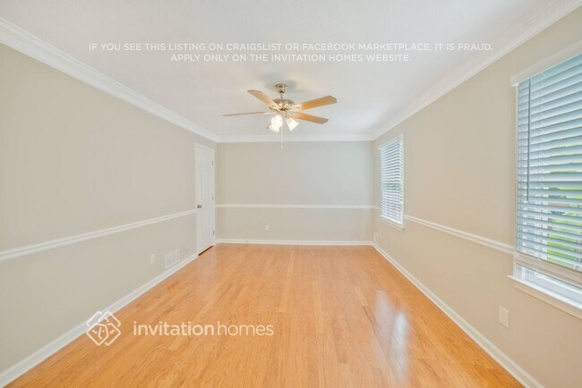 Building Photo - 468 Summerville Dr NW
