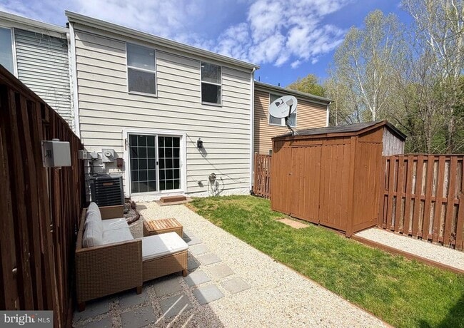 Building Photo - 4681 Whitely Ct