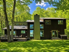 Building Photo - 98 Beaver Dam Rd
