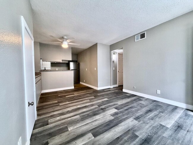 Building Photo - 1819 W St