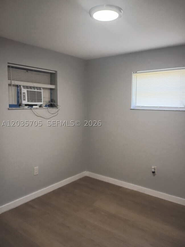 Building Photo - 1101 NW 55th St
