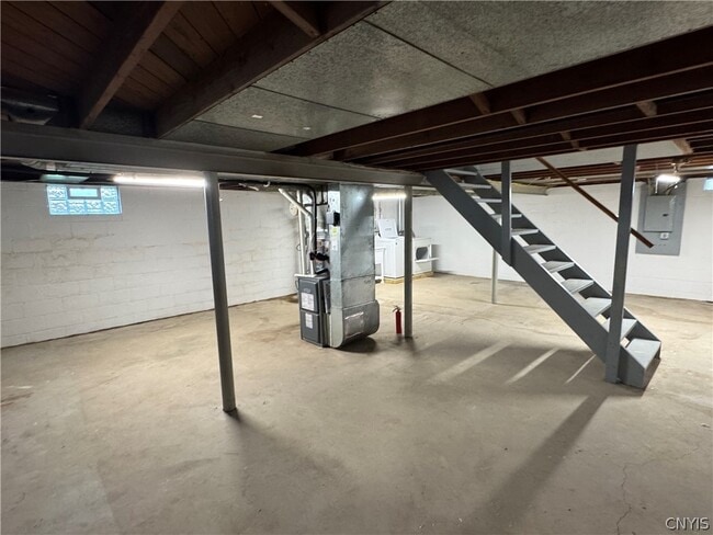 Building Photo - 103 Rockland Dr