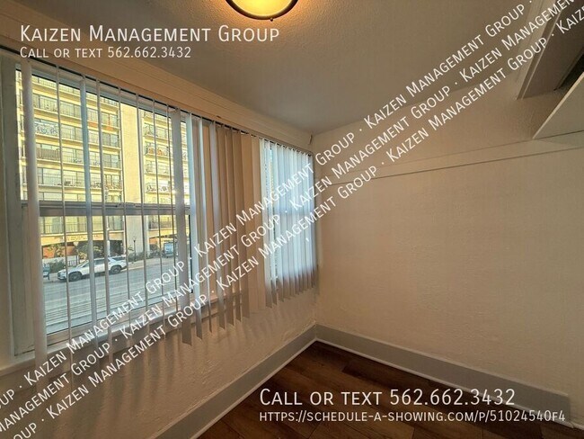 Building Photo - 719 Pacific Ave