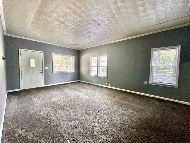 Building Photo - 1310 S 25th St