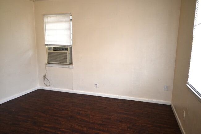 Building Photo - 1421 Harrison St