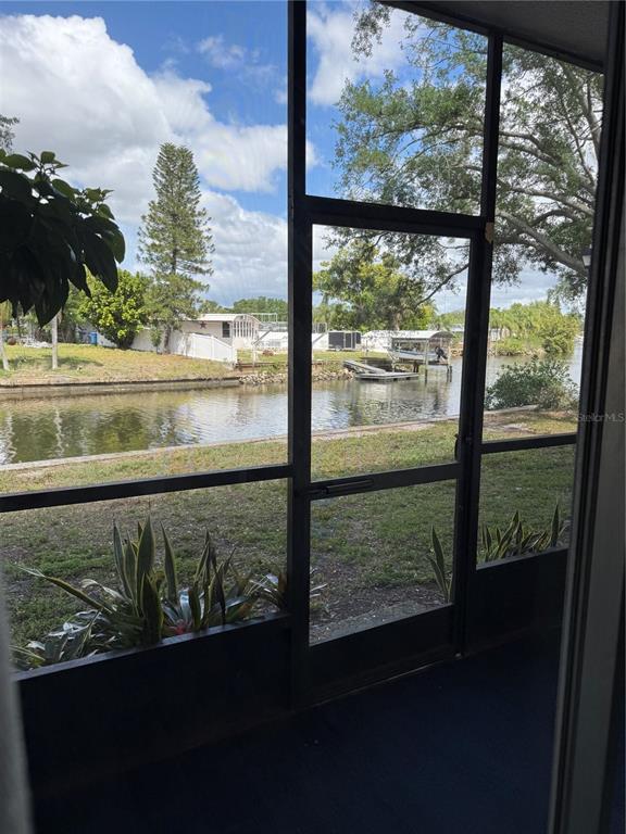 Building Photo - 9209 Tudor Dr