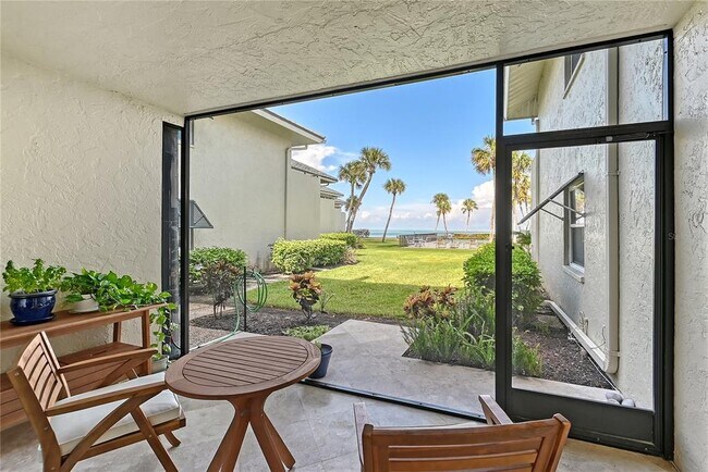 Building Photo - 4660 Ocean Blvd