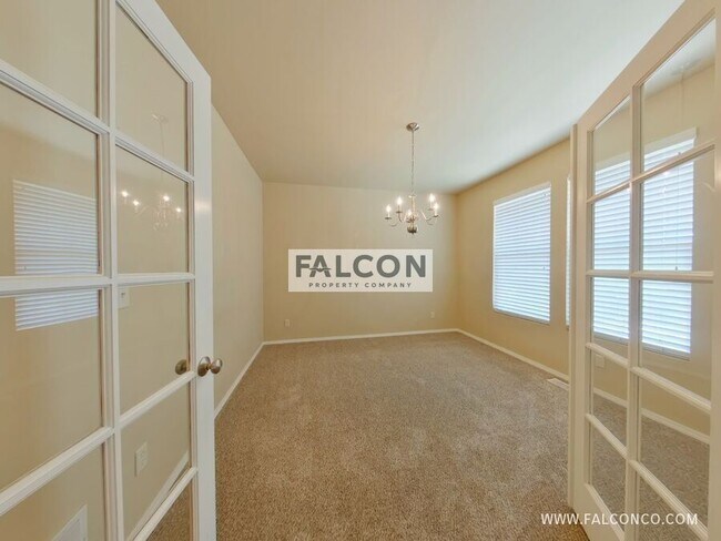 Building Photo - 10525 Black Elk Way