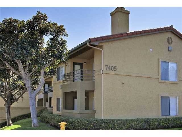 Building Photo - 7405 Charmant Dr