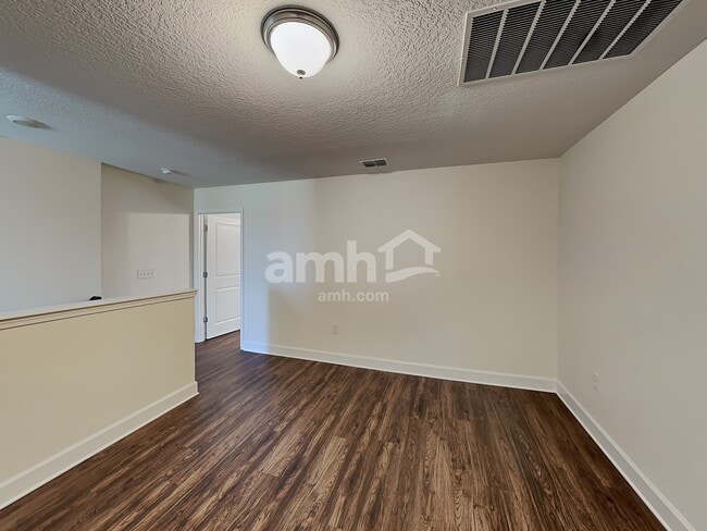 Building Photo - 4607 Reisswood Lp