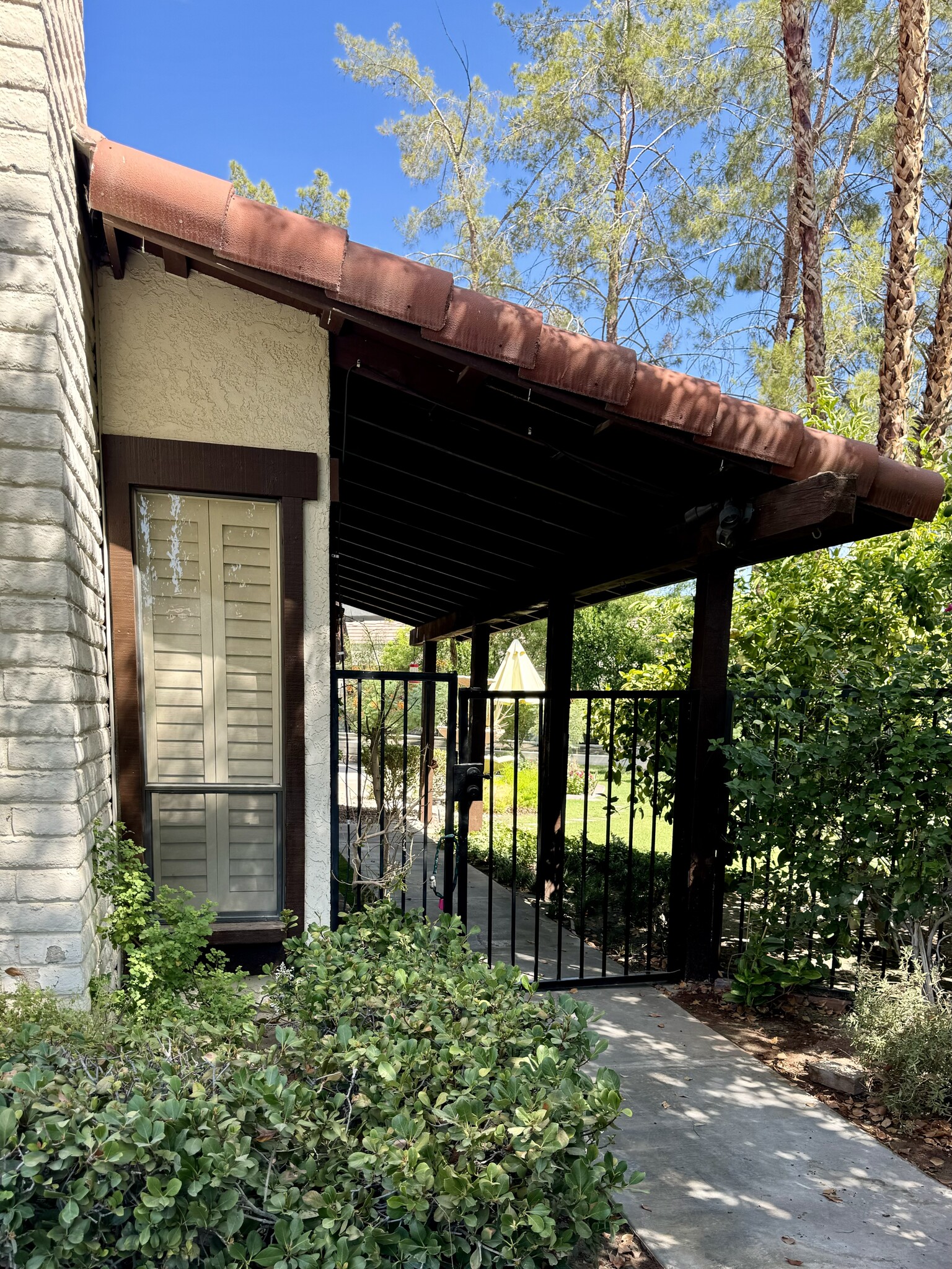 Building Photo - 40351 Sugarbush Ct