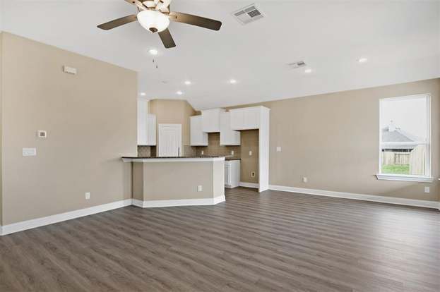 Building Photo - 19029 Villa Ln