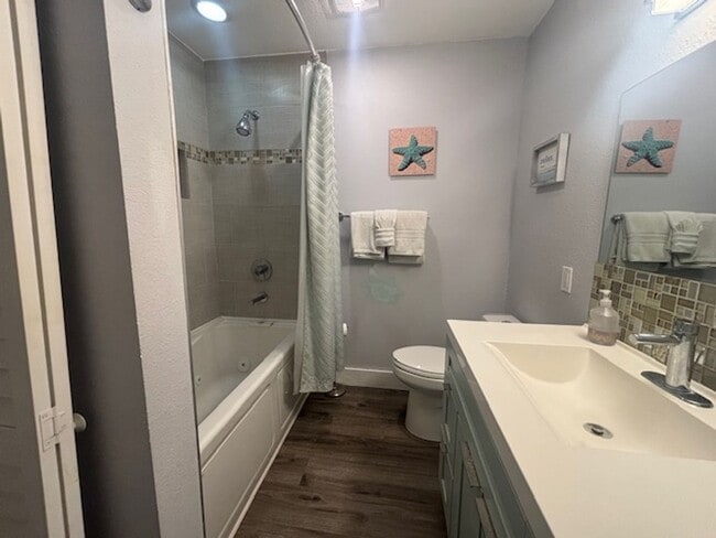 Building Photo - Fully Furnished Two Bedroom / Two Bath Waikoloa Village Condo