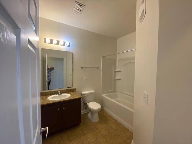 Bathroom - 511 Village Lake Ct