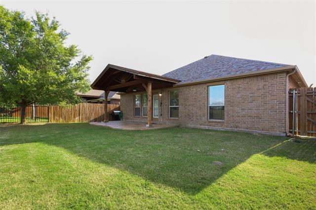 Building Photo - 801 Golden Bear Ln