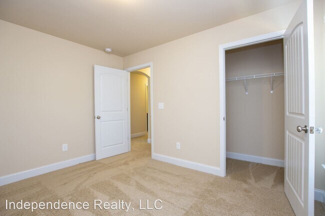Building Photo - 3 br, 2 bath House - 335 Mertle Drive