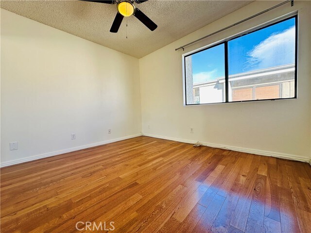 Building Photo - 4146 Elm Ave