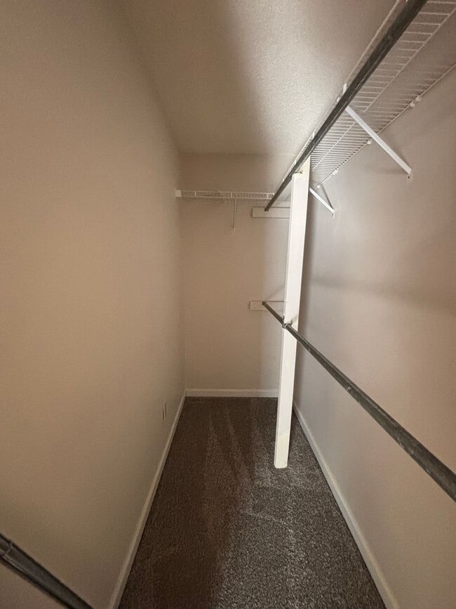 Building Photo - Cozy 3bd/2bth Condo in Powell - Minutes for UT & Downtown Knoxville!