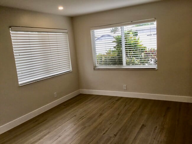 Building Photo - 2622 NW 54th St