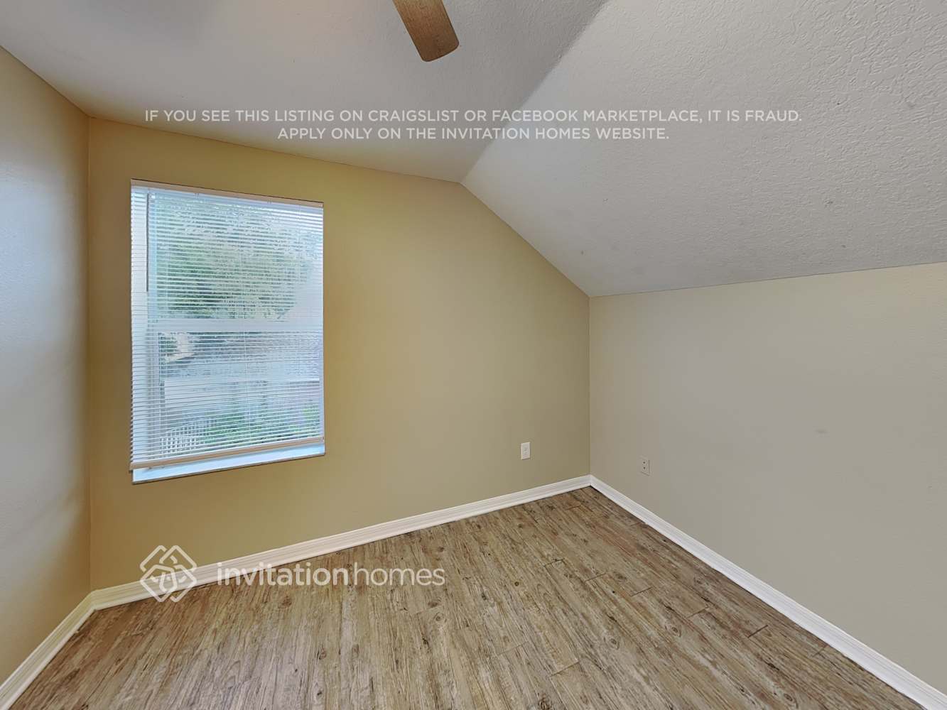 Building Photo - 10851 Newbridge Dr