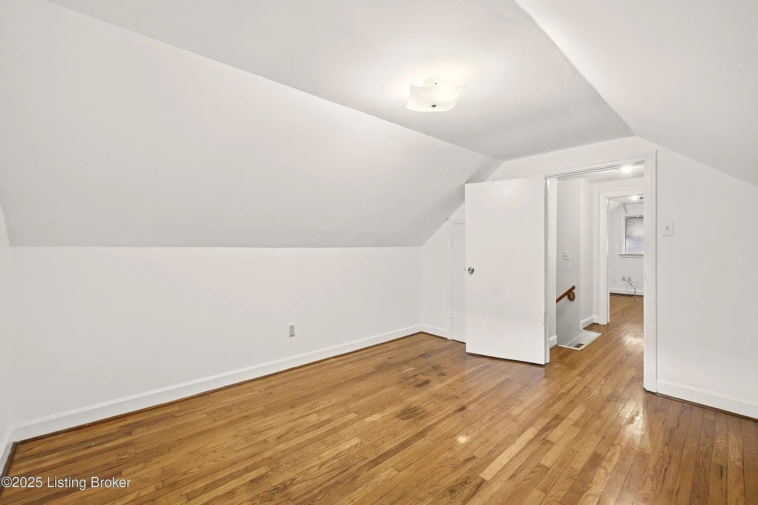 Building Photo - 415 N Hite Ave