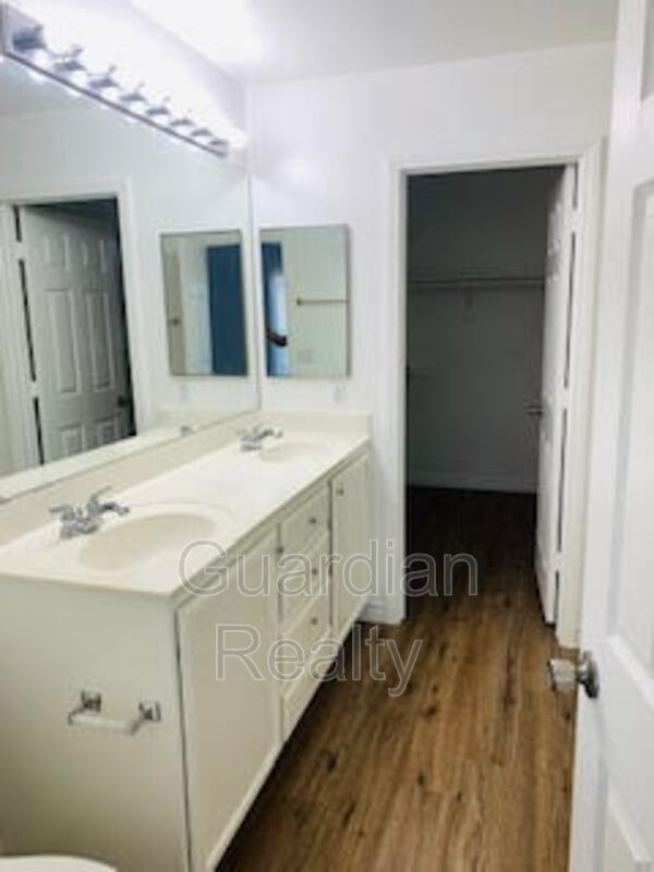 Building Photo - 9420 Melva Blue Ct