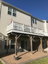 Building Photo - 6193 Royal Crest Ln