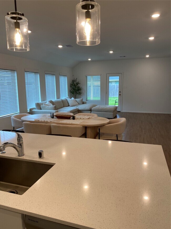 Building Photo - 17210 Daylily Dune Wy