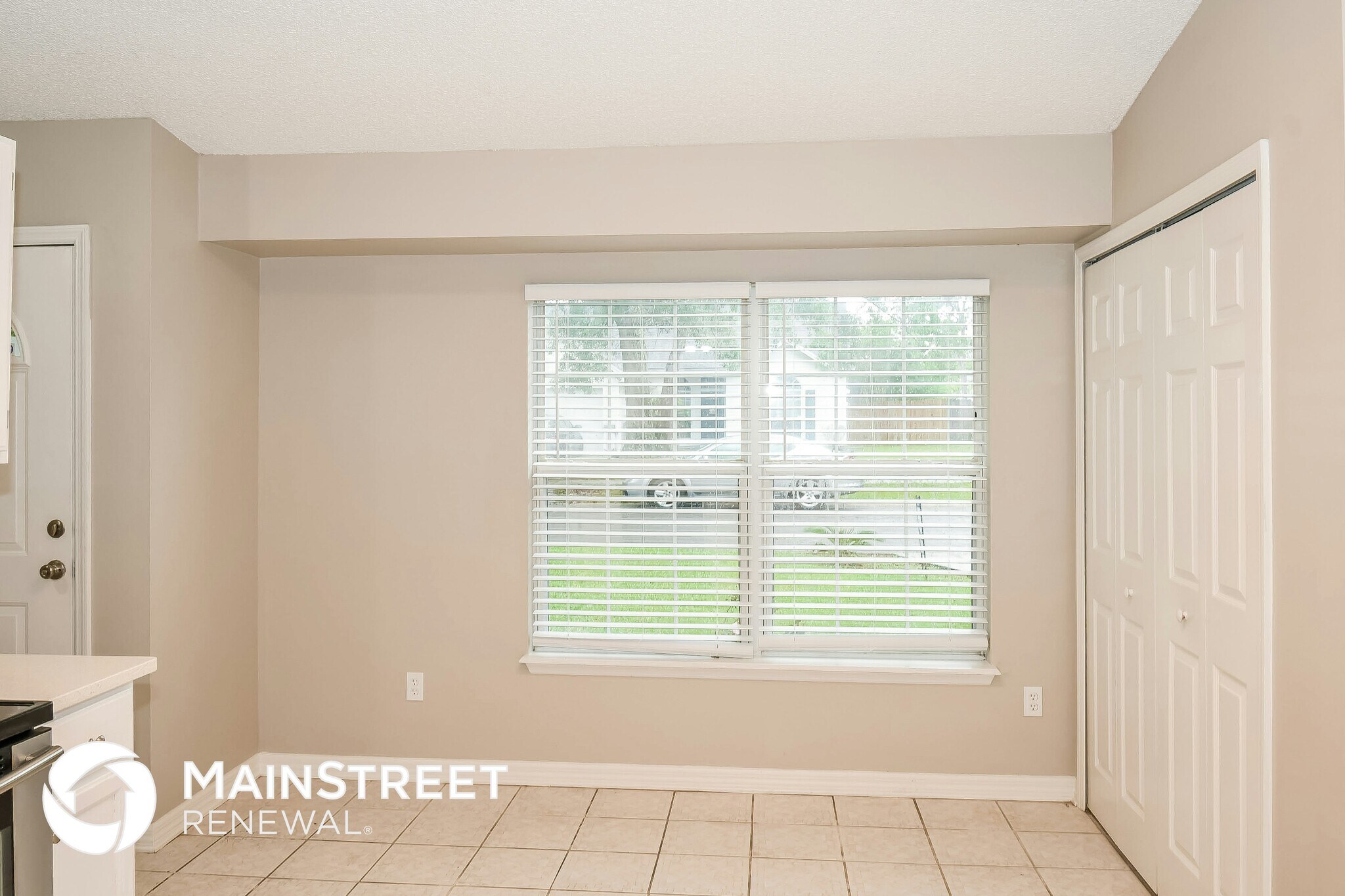 Building Photo - 8155 Teaticket Dr