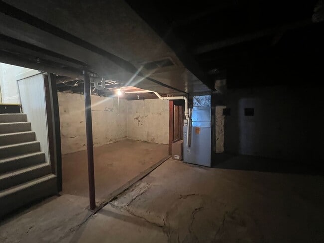 Building Photo - Click the “Apply Now” button or email wapmrentals@gmail.com for a prompt response.