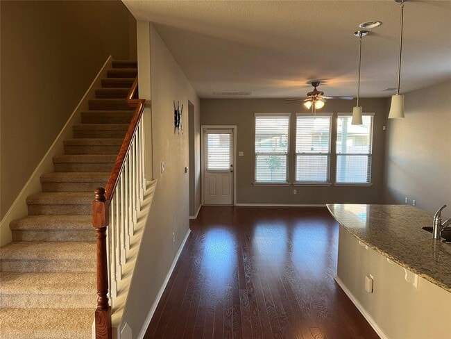 Building Photo - 16017 Hawthorne Heights Trail