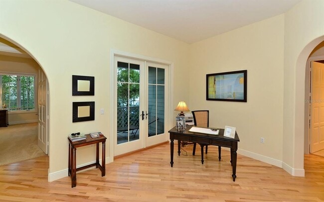 Building Photo - 1080 Seagrove Ln