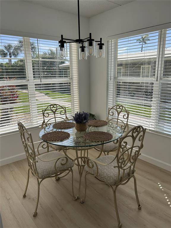 Building Photo - 3808 Gulf of Mexico Dr