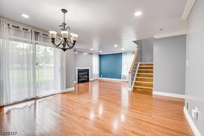 Building Photo - 131 Bonney Ct