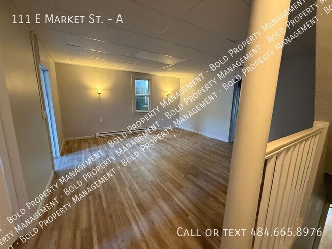 Building Photo - 111 E Market St