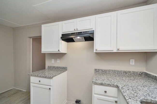 Building Photo - Newly Renovated House for Rent in Leeds, AL – 3 Bed, 2 Bath!