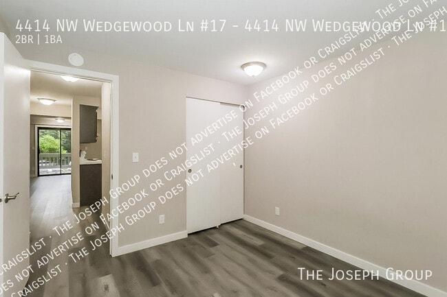 Building Photo - 4414 NW Wedgewood Ln