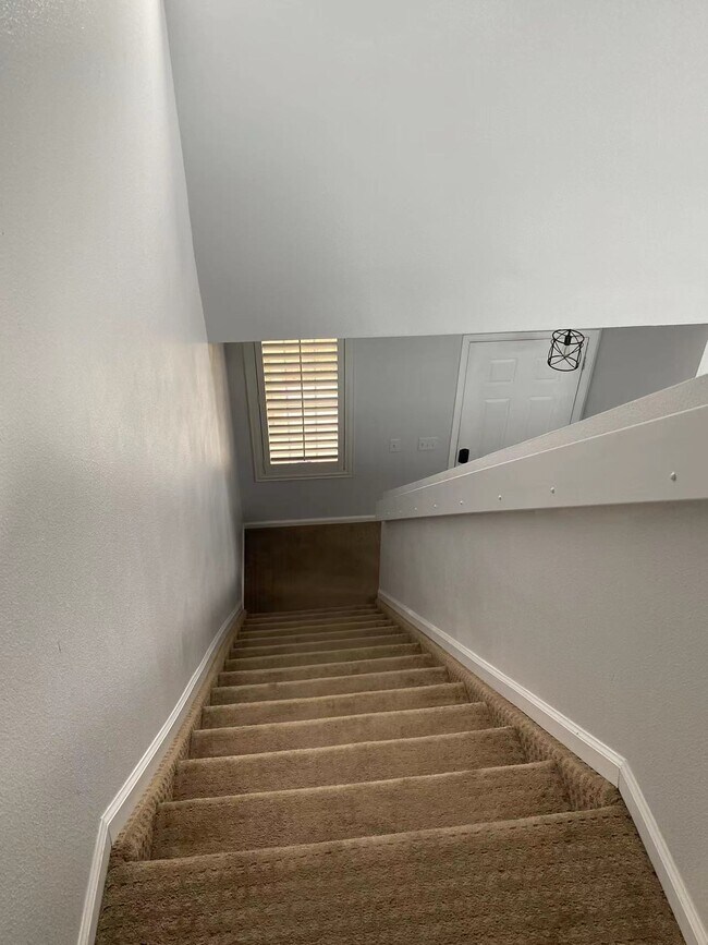 Building Photo - 19312 E 58th Pl