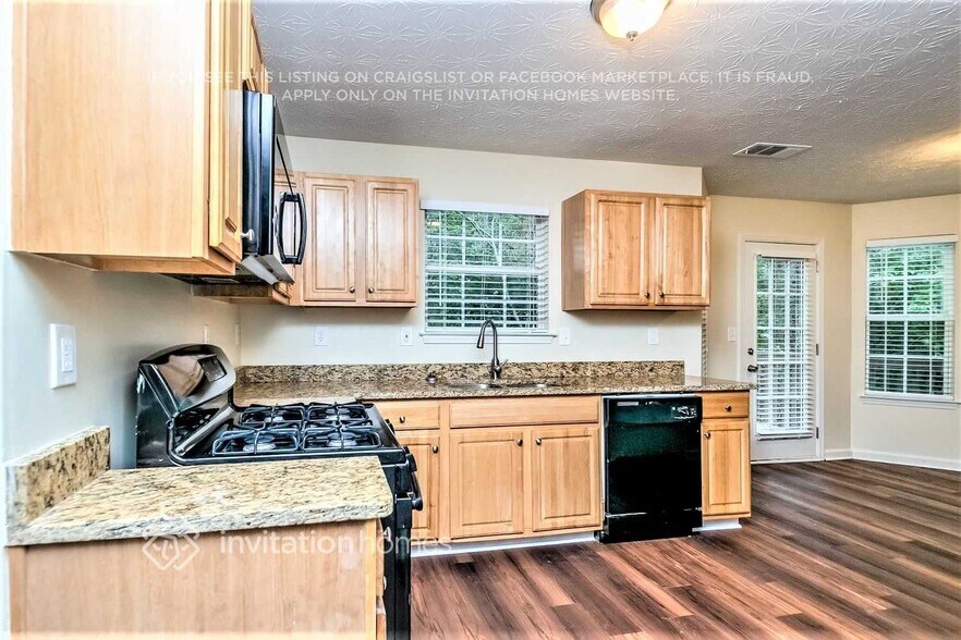 Building Photo - 3424 Newgold Ter