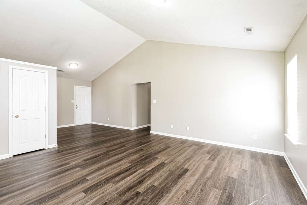 Building Photo - 8731 Purple Thistle Ln