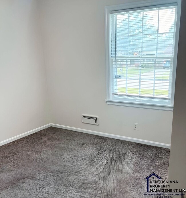 Building Photo - 9400 Habersham Dr