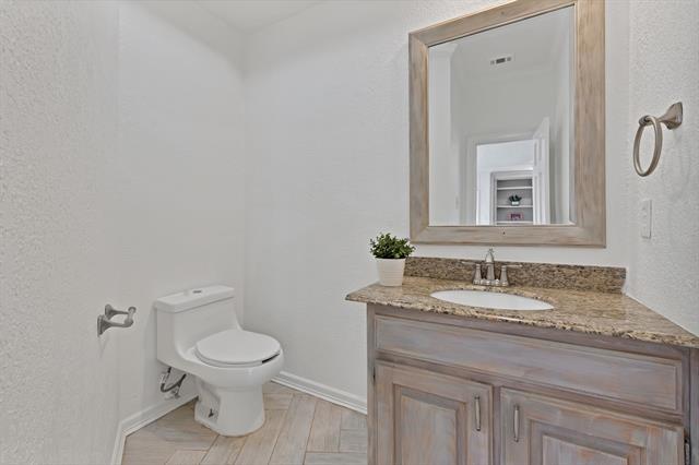 Building Photo - 4219 Oak Springs Dr