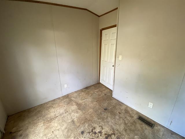 Building Photo - 1233 Suncrest Cir