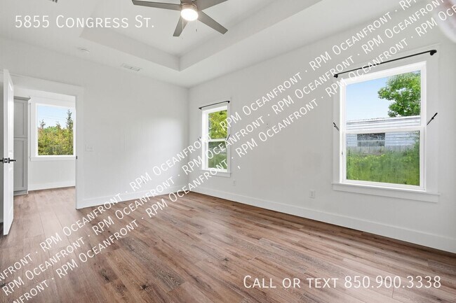 Building Photo - 5855 Congress St