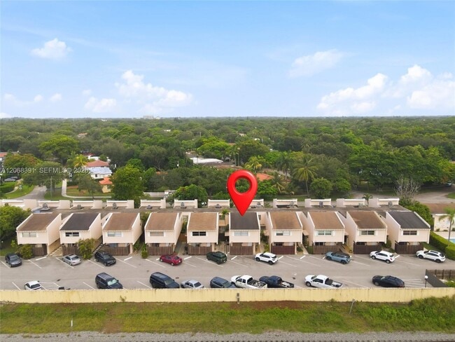 Building Photo - 8823 NE 4th Avenue Rd