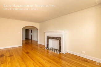 Building Photo - 6754 N Hermitage Ave